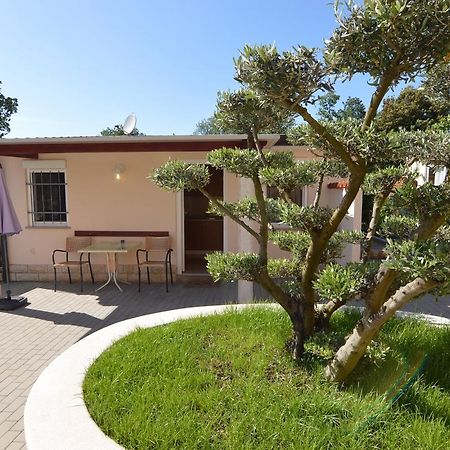 Apartmani Dekovic Materada Porec Exterior photo