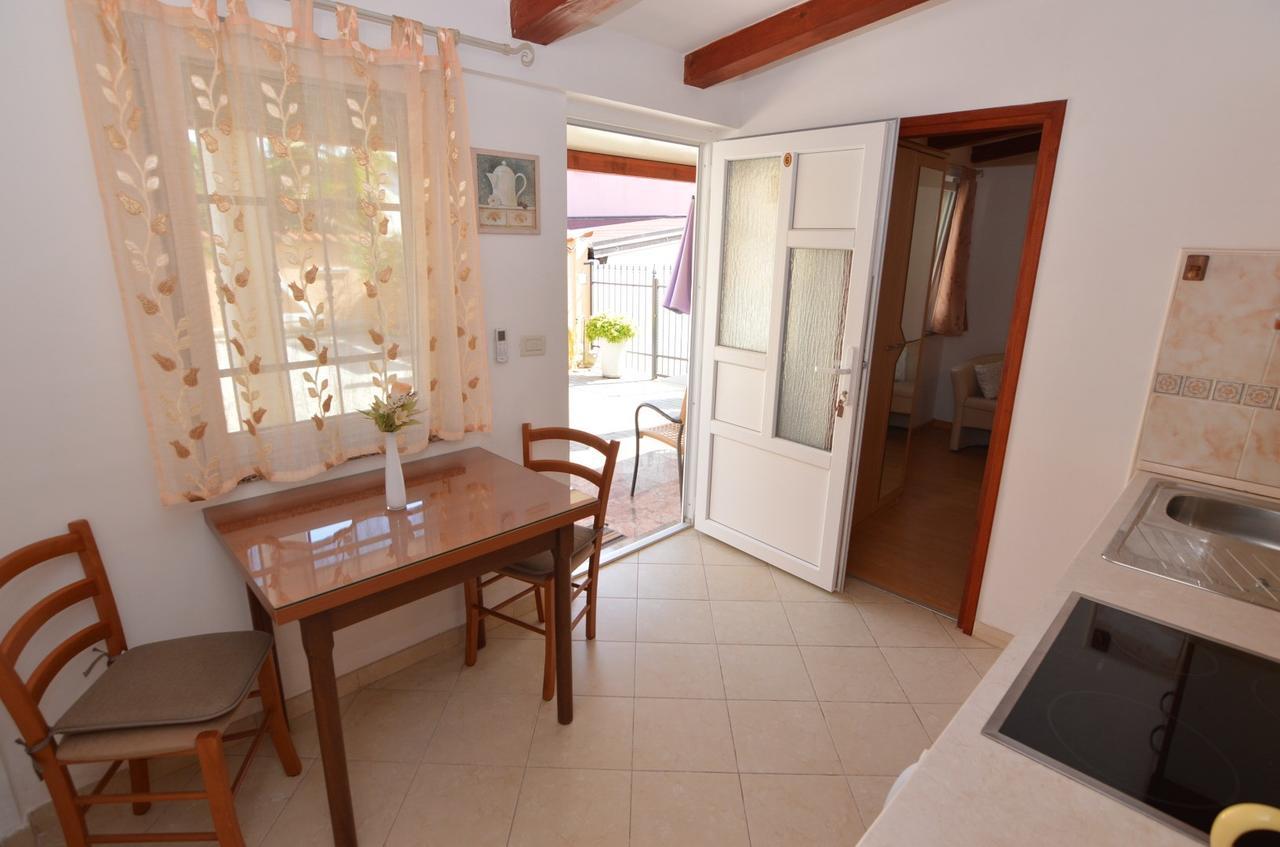 Apartmani Dekovic Materada Porec Room photo