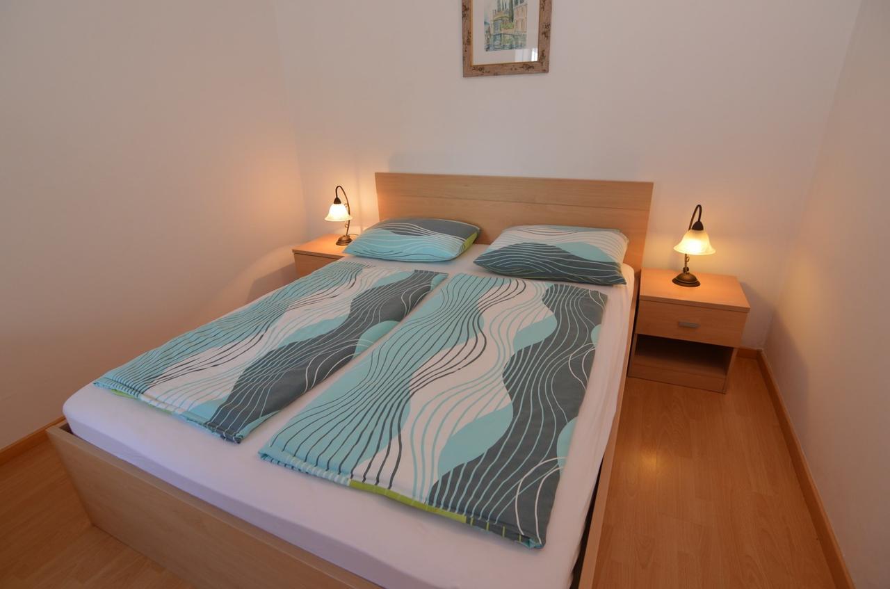 Apartmani Dekovic Materada Porec Room photo