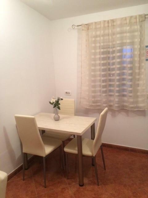 Apartmani Dekovic Materada Porec Exterior photo